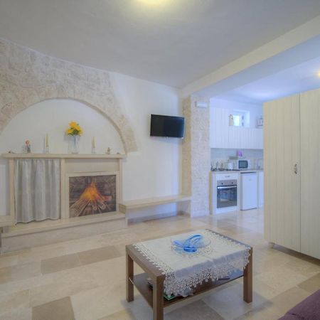 Апартаменты Trulli La Piazzetta By Rentbeat Cocolicchio Экстерьер фото